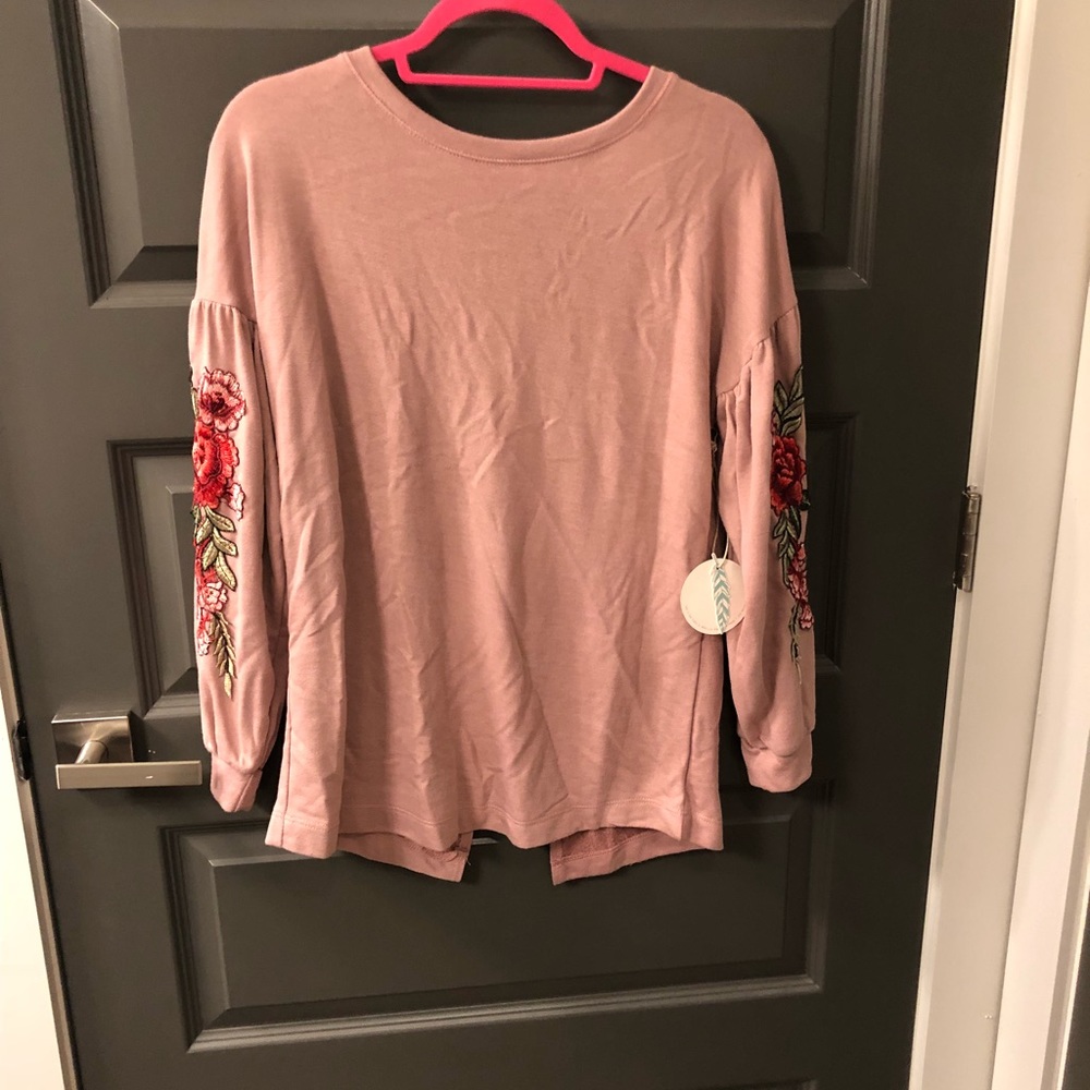 NWT Tan Floral Sweater from Hummingbird Size S